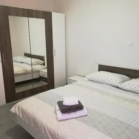 Plava Laguna Miroslav Апартаменты