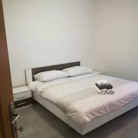 Plava Laguna Miroslav Апартаменты Цриквеница