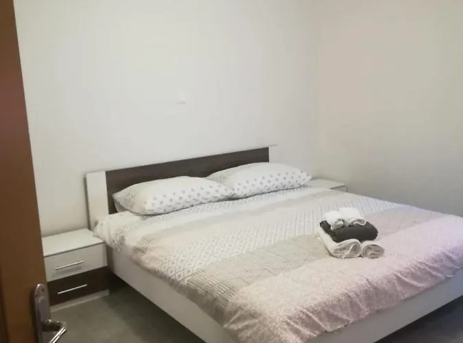 Plava Laguna Miroslav Апартаменты Цриквеница